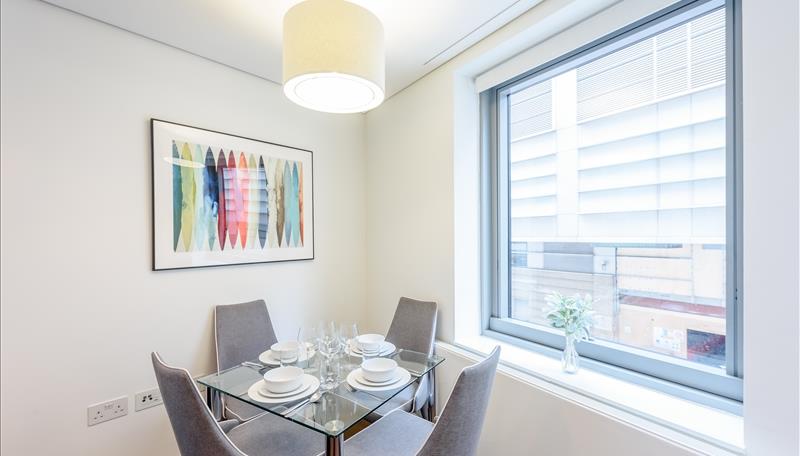3 bed property in Merchant Square East, London